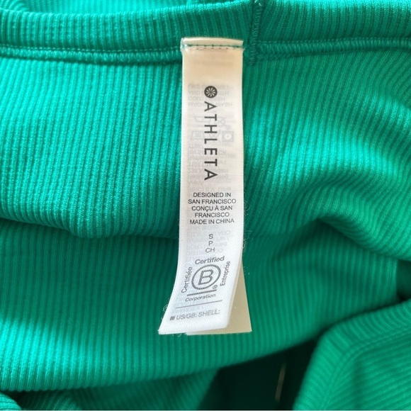 Athleta Bright Tropics Green Ribbed Aurora Seamless Crop Polo Tank Top EUC Sz S - Picture 10 of 12